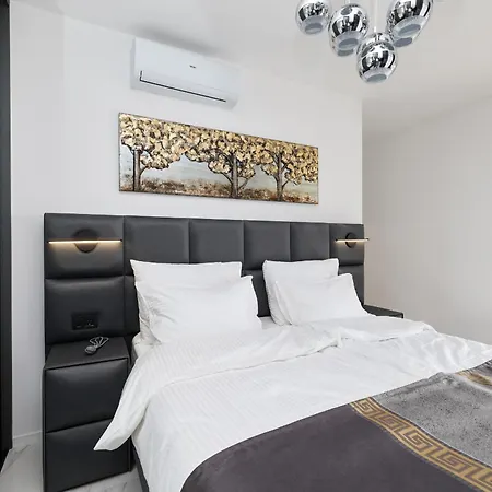 Odeona Zadarvillas 자다르